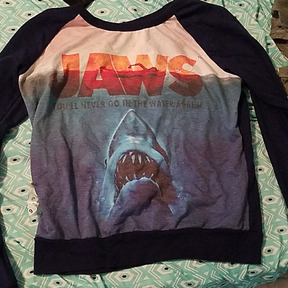 Jaws sweatshirt size L